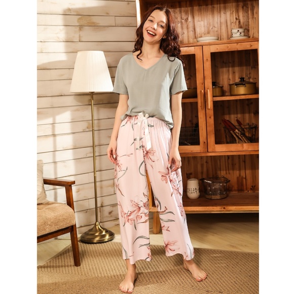 Pastel Green & Pink Floral 2 Piece Pajama Set - Picture 4 of 8